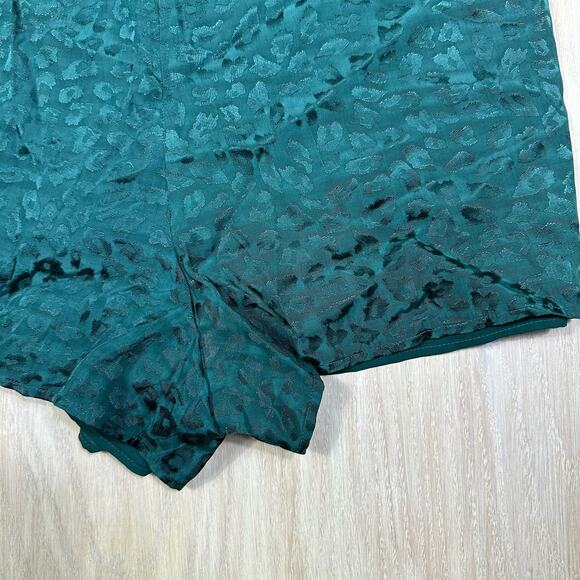 Lovers and Friends Revolve Dark Jade Green Cheyanne Wrap Satin Chic Skort XL - Picture 10 of 16